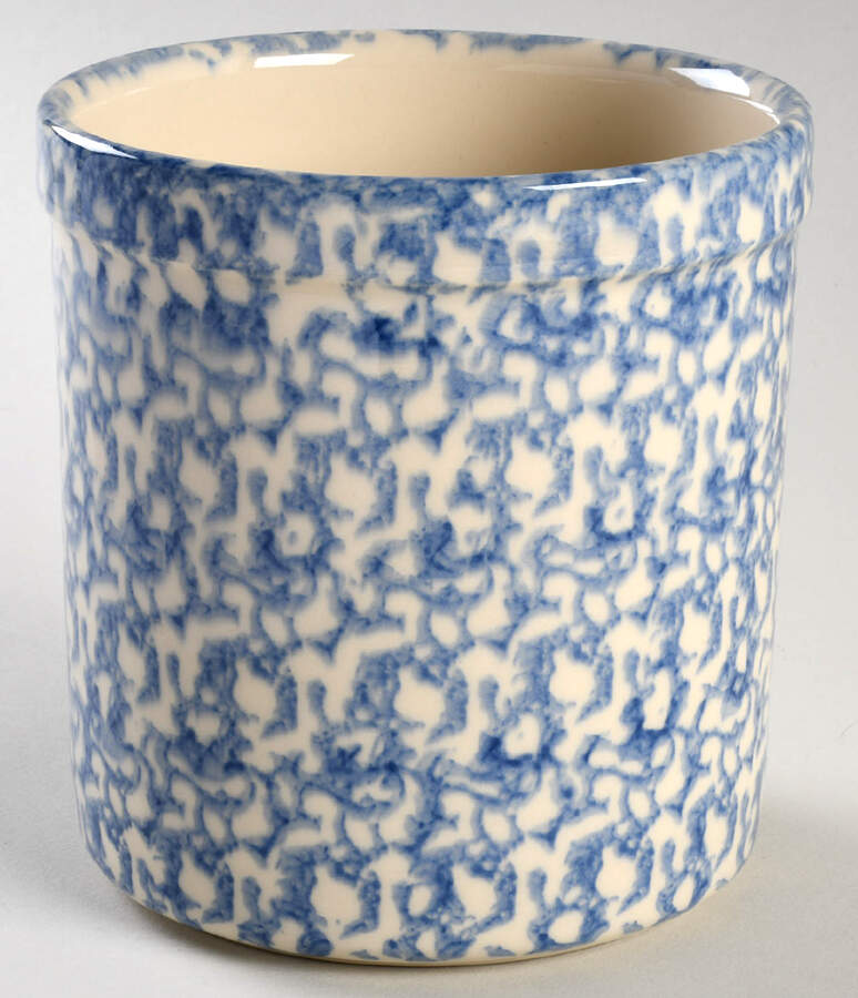 Blue Sponge Small Canister No Wood Lid by Workshop Gerald Henn-1