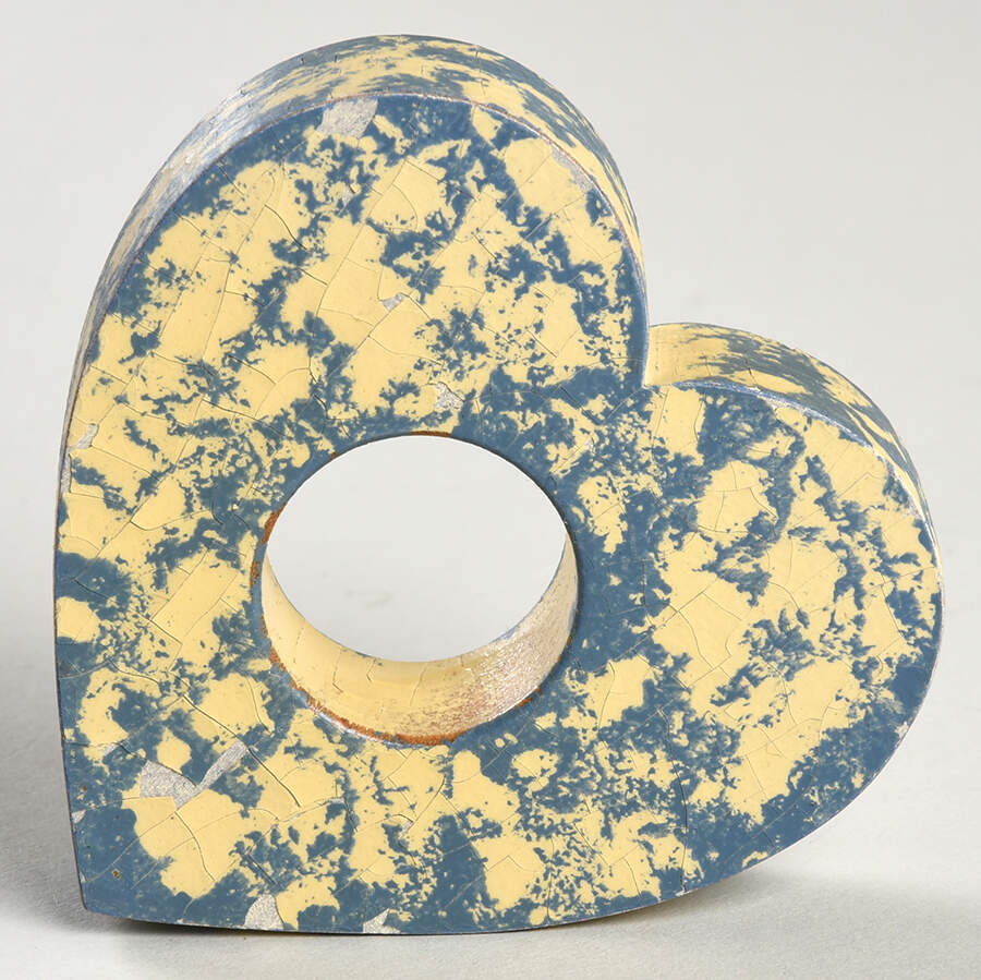 Blue Sponge Wood Napkin Ring by Workshop Gerald Henn-1