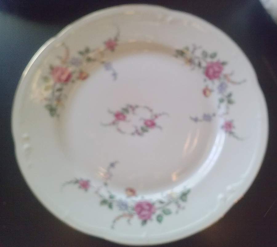 WTW11 Dinner Plate by Wtoctawek (Poland)-1