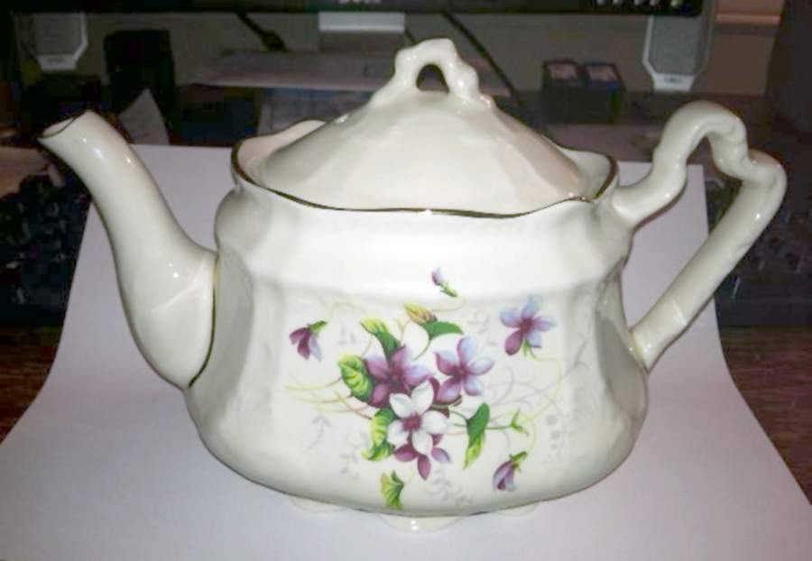 6178 Teapot & Lid by Arthur Wood-1