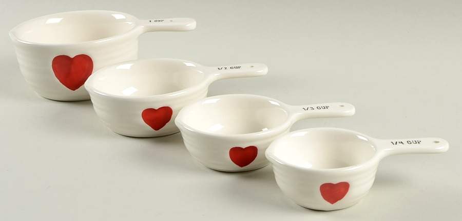 Valentine's Day Measuring Cup Set (1 Cup,1/2 Cup,1/3 Cup,1/4 Cup) by Williams-Sonoma-1