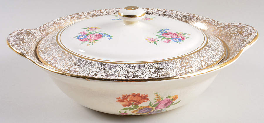 WIO11 Round Covered Vegetable by Winterton-1