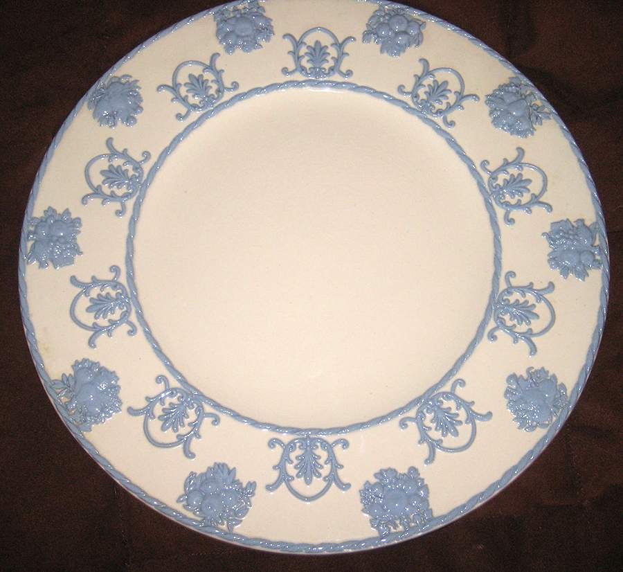 WW622 Dinner Plate by Wedgwood-1