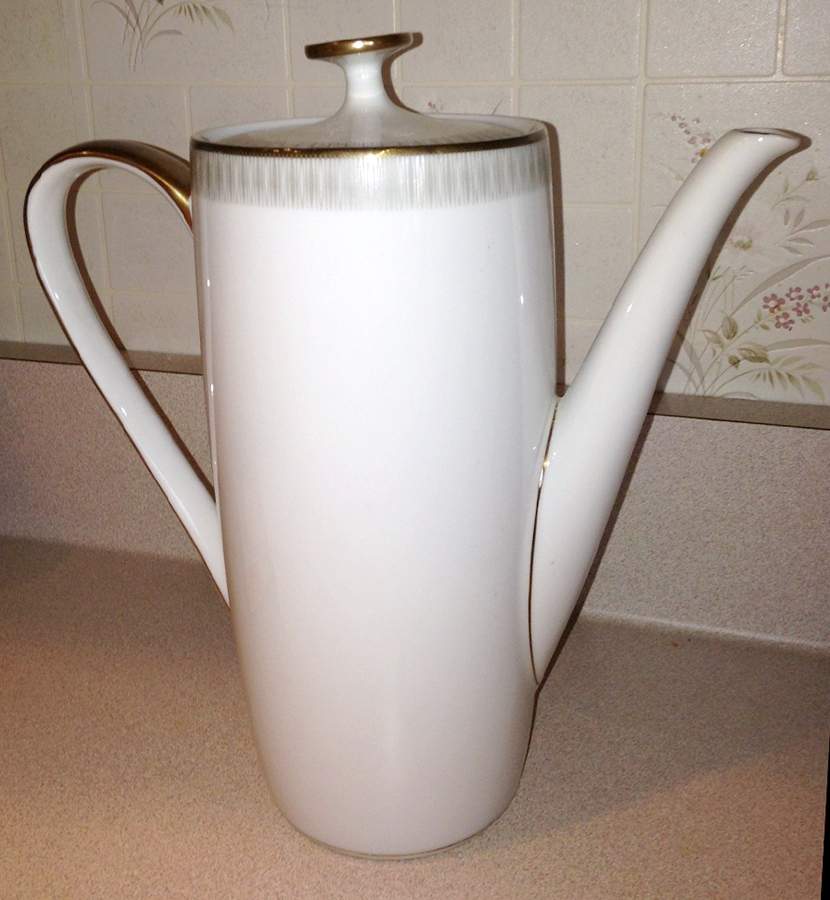 WIG1320 Coffee Pot & Lid by Winterling - Bavaria-1