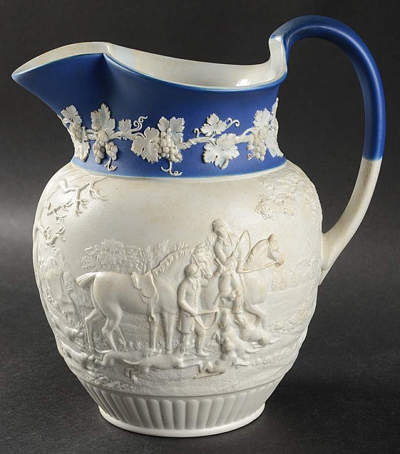 Smear Glaze Hound Hunt 40 Oz Jug by Wedgwood-1