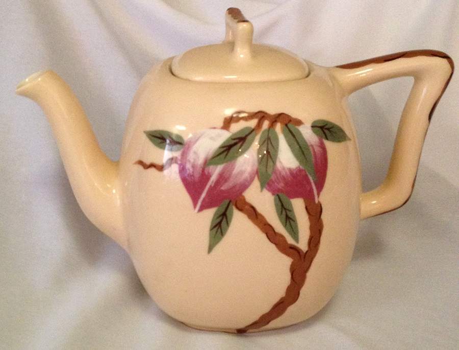 Malay Mango Peach Coffee Pot & Lid by Weil Ware-1