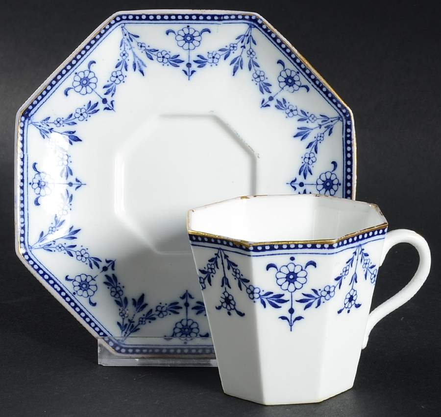 Y2059 Flat Cup & Saucer Set by Wedgwood-1
