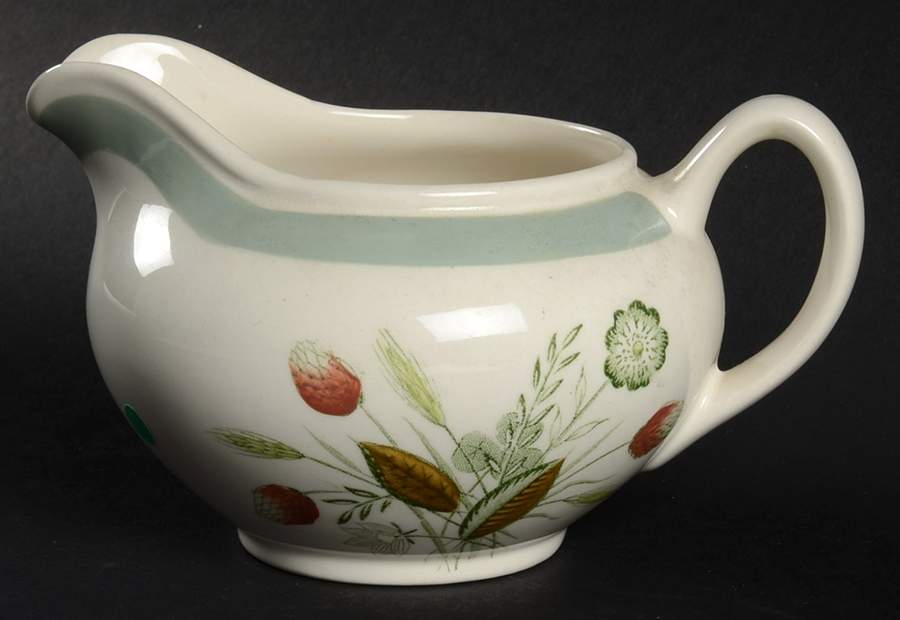 Clovelly (Red Shaded Clover) Creamer by Wood & Sons-1