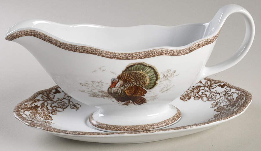 Plymouth Gravy Boat & Underplate by Williams-Sonoma-1