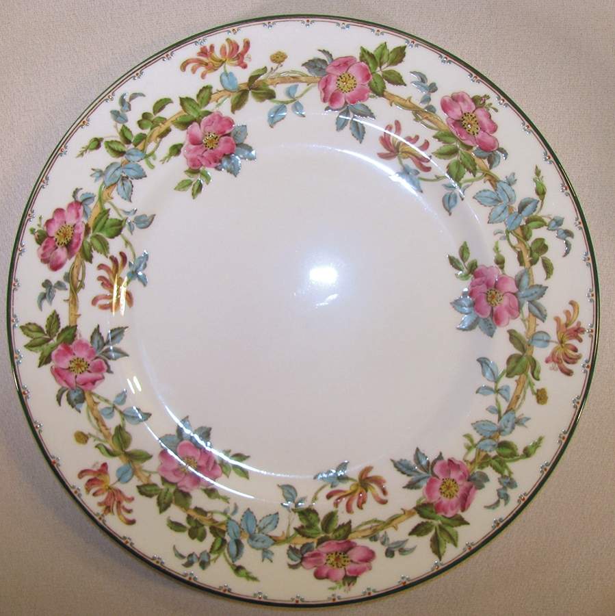 W1085 Dinner Plate by Wedgwood-1