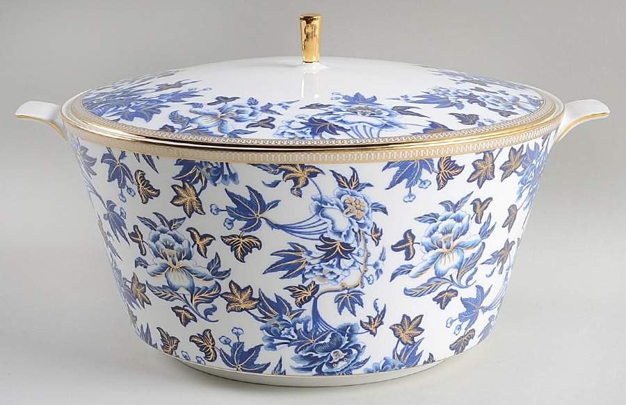 Hibiscus Tureen &  Lid by Wedgwood-1