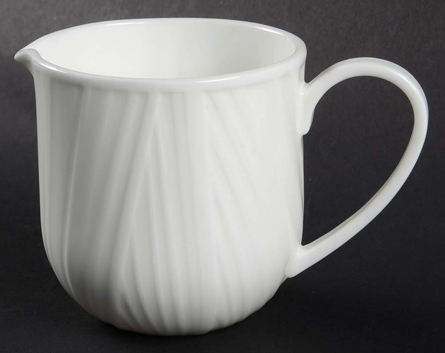 Vera Organza Creamer by Wedgwood-1