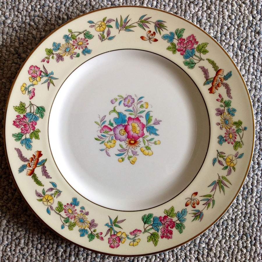 W3612 Dinner Plate by Wedgwood-1