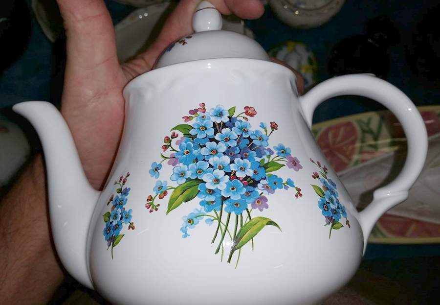 6715 Teapot & Lid by Arthur Wood-1