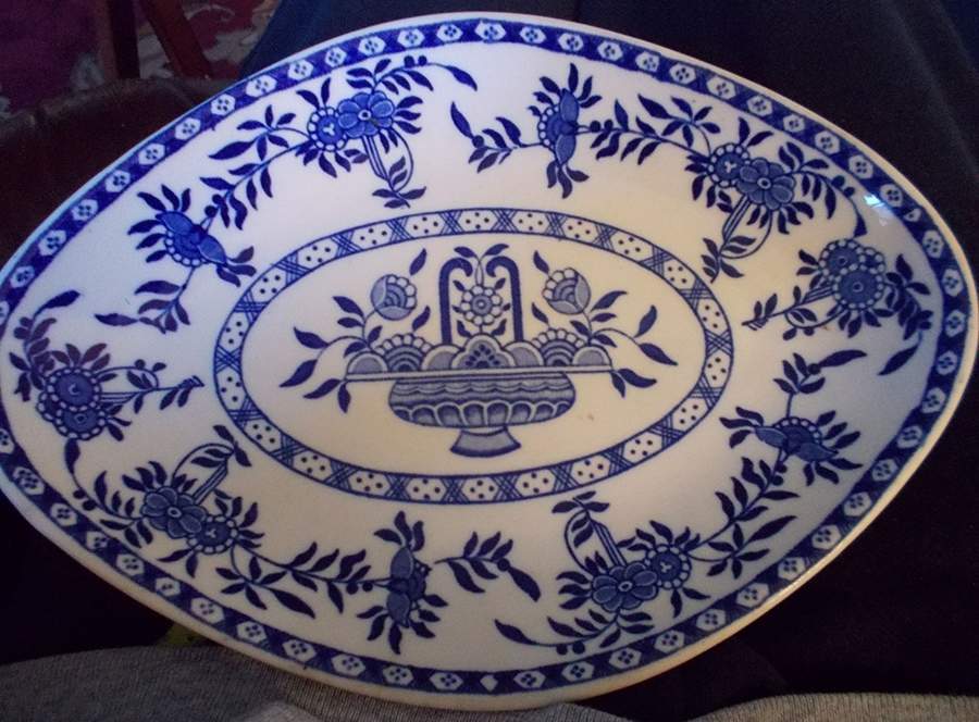 WLK29 10" Oval Serving Platter by Walker-1