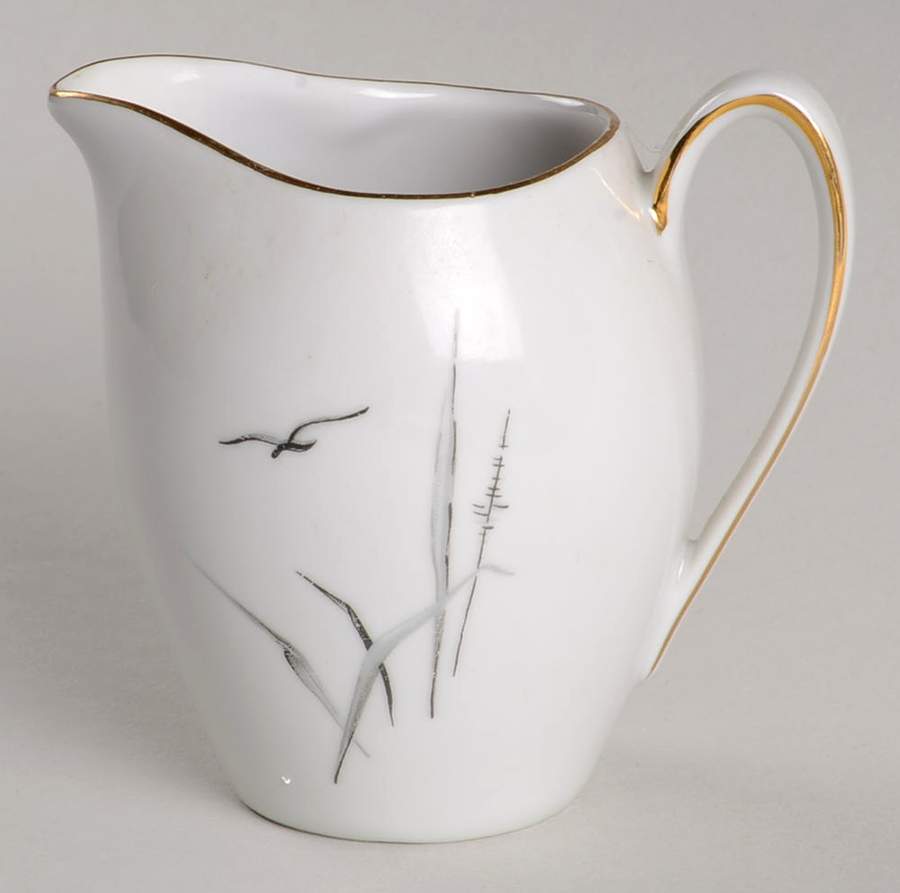 WIG13 (Gold Trim) Mini Creamer by Winterling - Bavaria-1