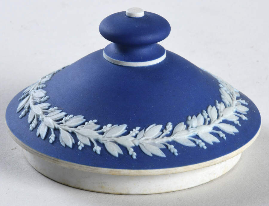 Jasperware Royalty Giftware Lid for Sugar Bowl by Wedgwood-1