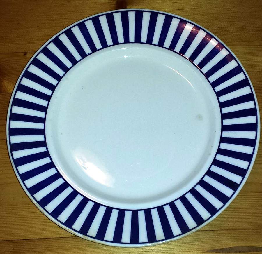 2251 Dinner Plate by Waechtersbach-1