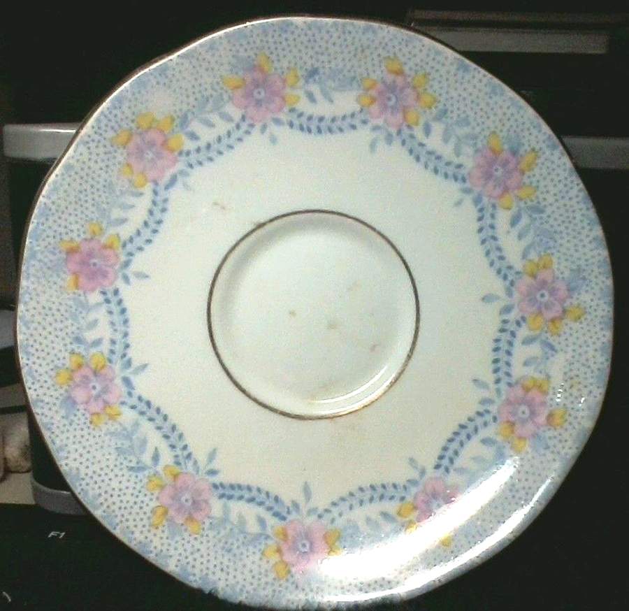 8099 Saucer by Wellington (England)-1
