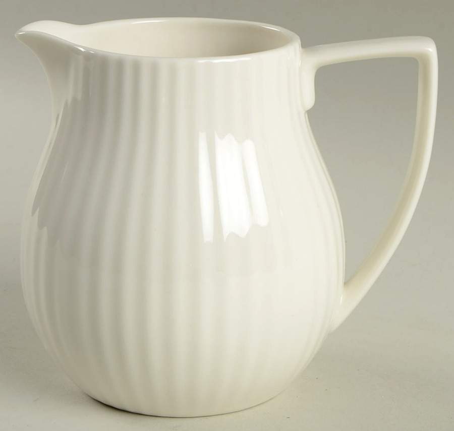 Tisbury Creamer by Wedgwood-1