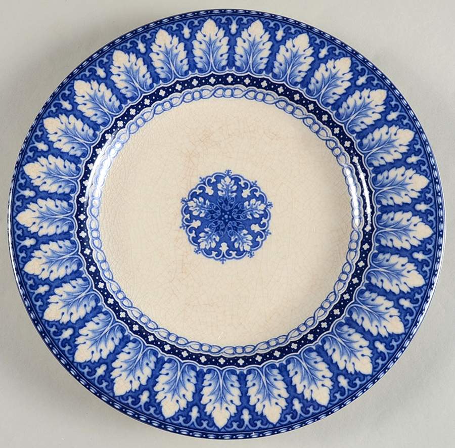 Heirloom Royal Acanthus Dinner Plate by Williams-Sonoma-1