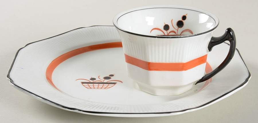 WOO245 Snack Plate & Cup Set by Wood & Sons-1