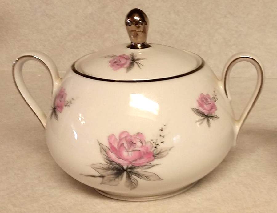 WIG1418 Sugar Bowl & Lid by Winterling - Bavaria-1