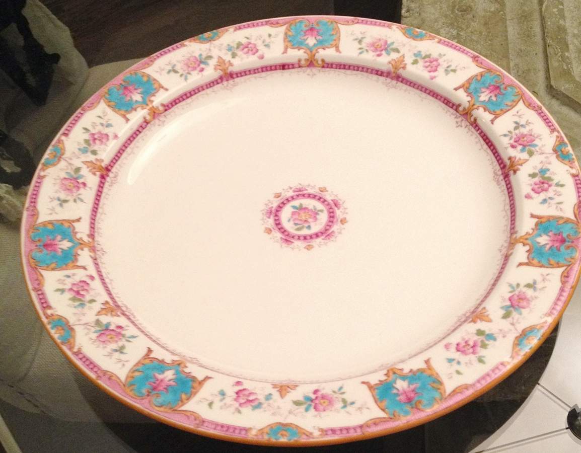 X6069 13" Chop Plate (Round Platter) by Wedgwood-1