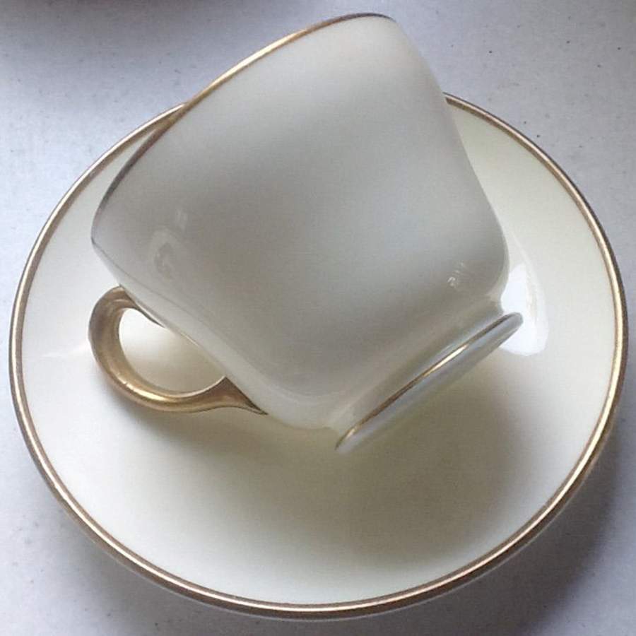 S260 Footed Cup & Saucer Set by Wedgwood-1