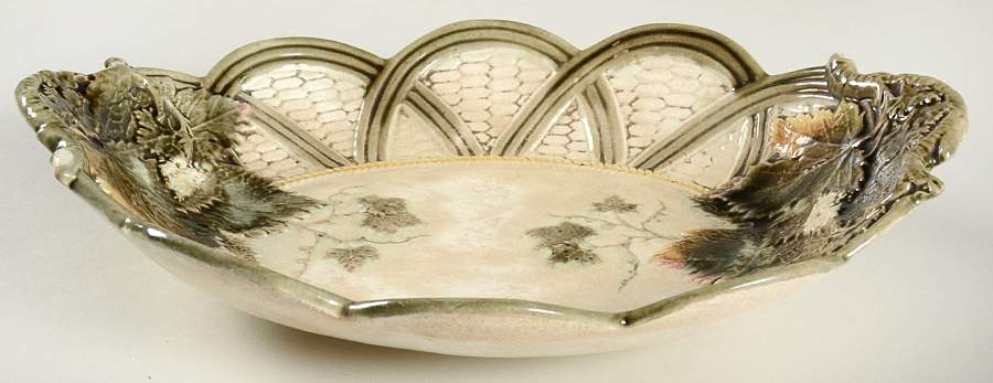 2071 Handled Bowl by Wedgwood-1