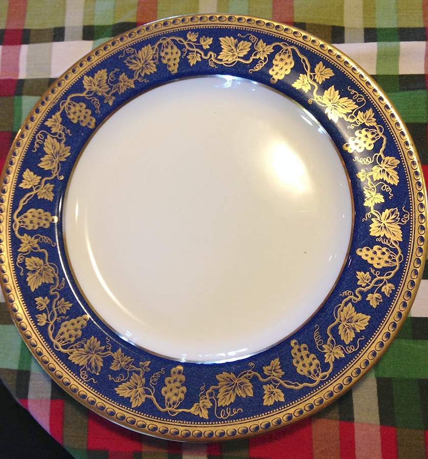 X8963 Dinner Plate by Wedgwood-1