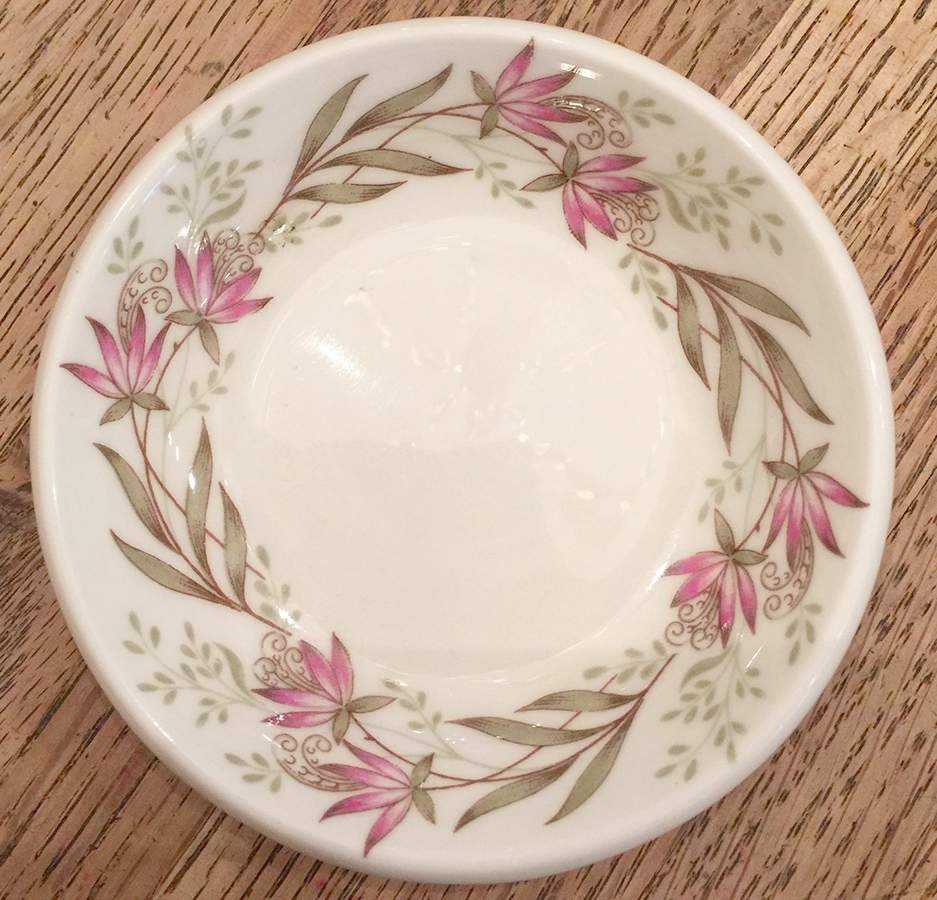 WW643 Fruit/Dessert (Sauce) Bowl by Wedgwood-1