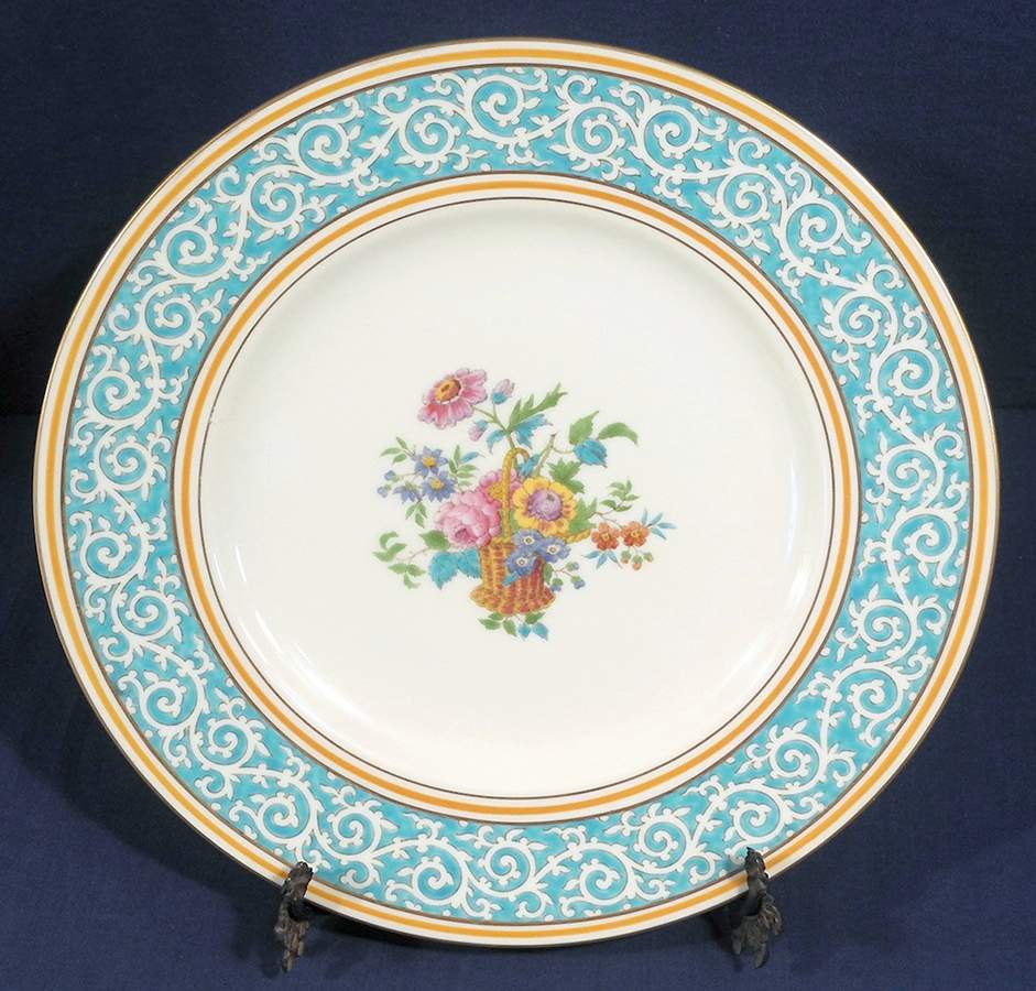 W1479 Dinner Plate by Wedgwood-1