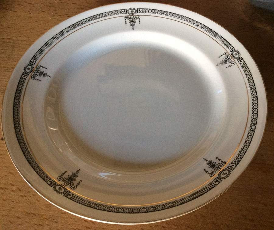 WIL59 Dinner Plate by Arthur J Wilkinson-1