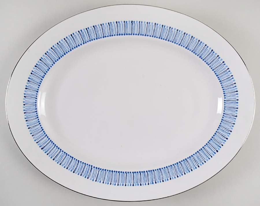 Malibu Azure 13" Oval Serving Platter by Waterford China-1