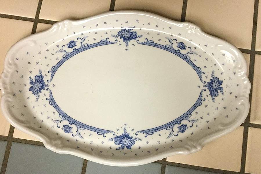WEI152 10" Oval Tray by Weimar-1