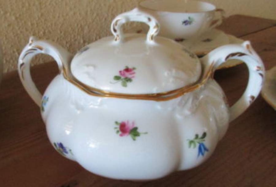 WEI153 Sugar Bowl & Lid by Weimar-1