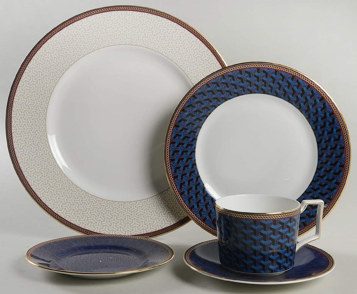 Byzance 5 Piece Place Setting by Wedgwood-1