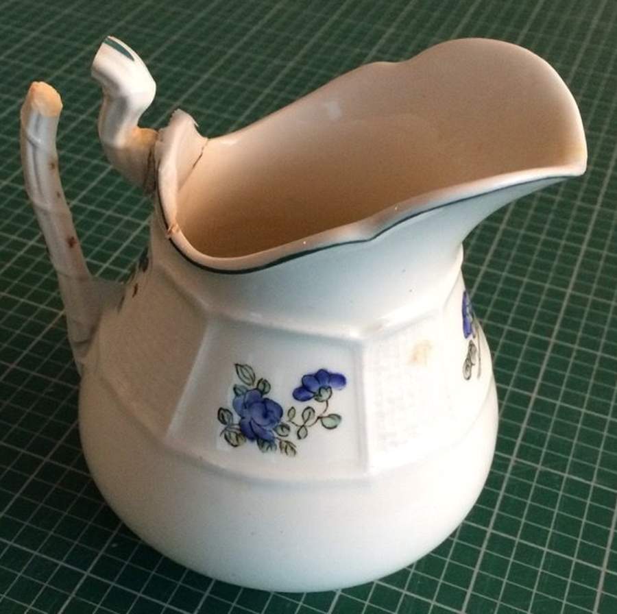 A7307 Creamer by Wedgwood-1