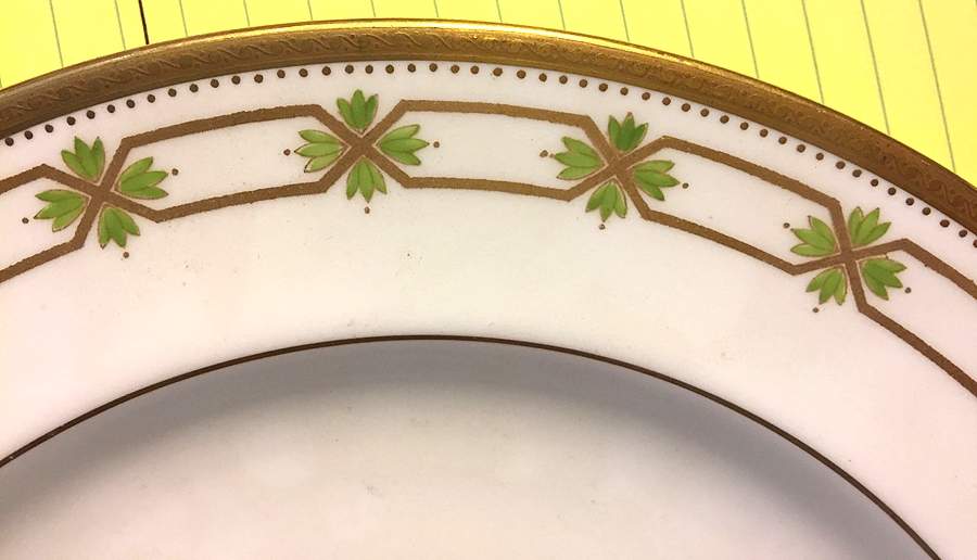 X7732 Dinner Plate by Wedgwood-1