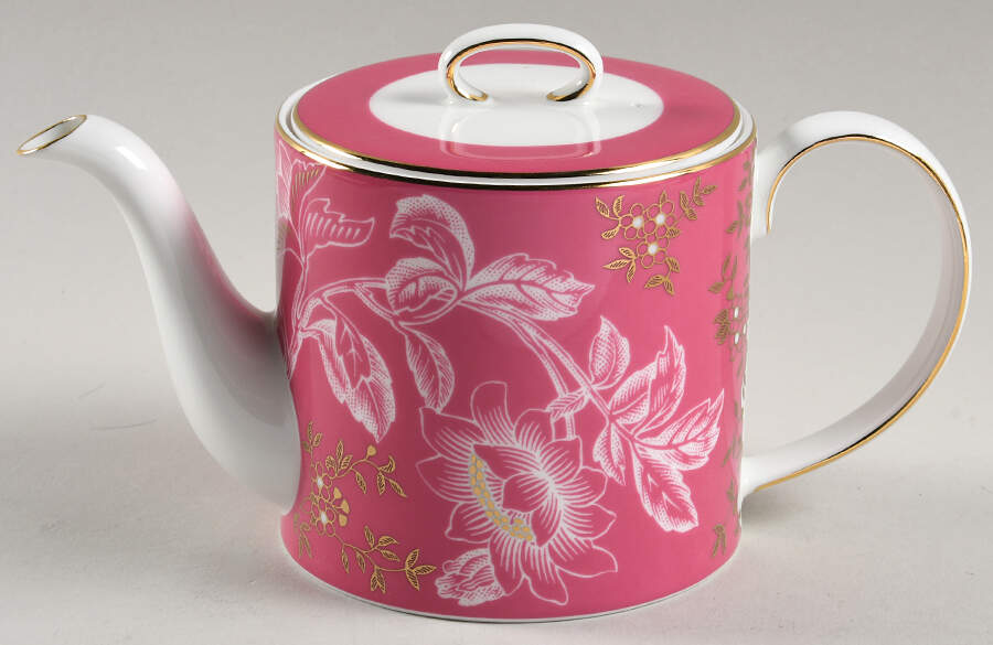 Wonderlust Teapot & Lid by Wedgwood-1