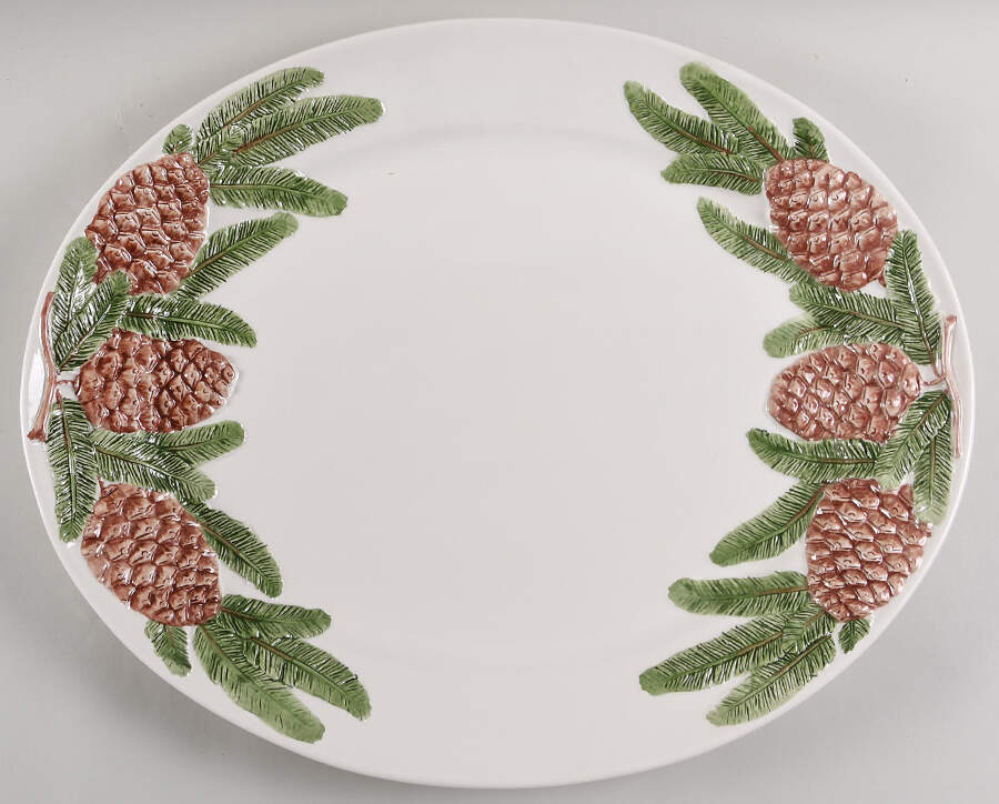 Woodland Berry 20" Oval Serving Platter by Williams-Sonoma-1