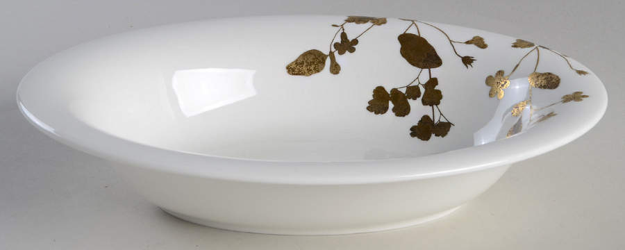 Vera Jardin 9" Oval Vegetable Bowl by Wedgwood-1