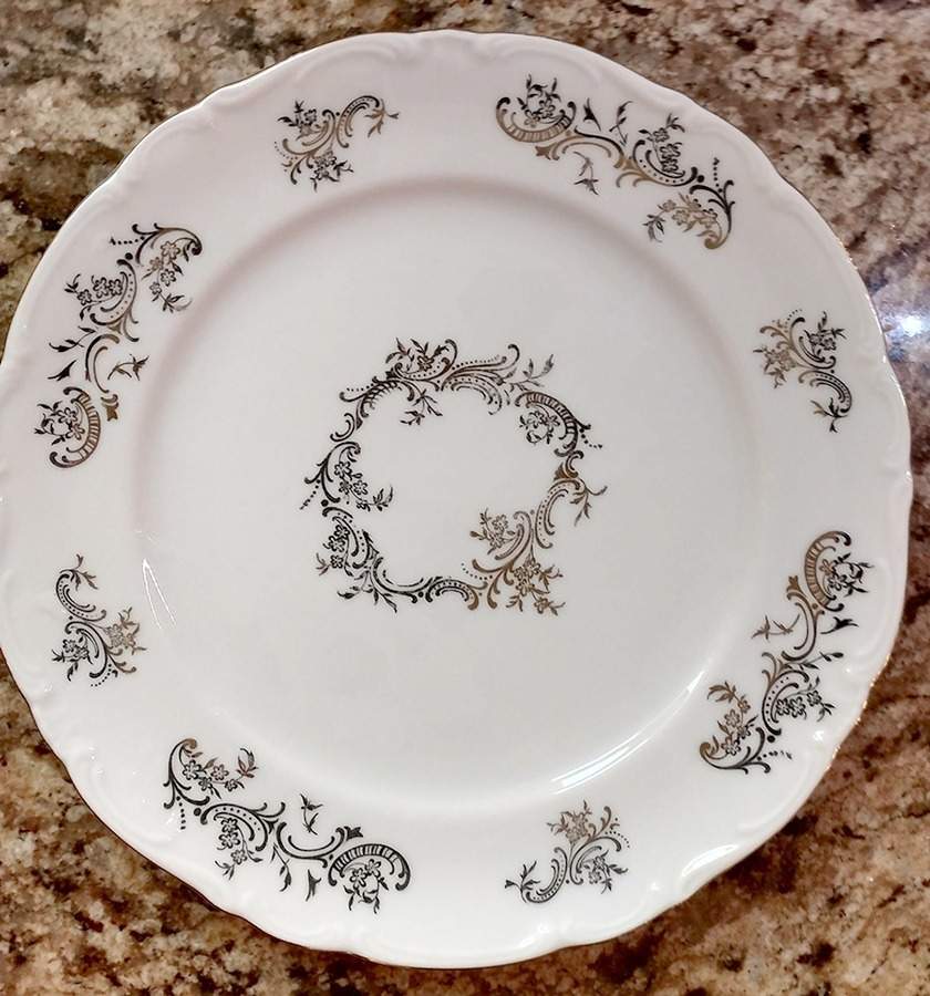 WIG1493 Dinner Plate by Winterling - Bavaria-1