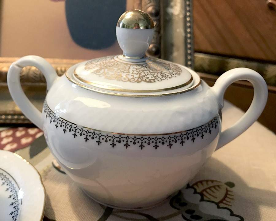 WIG1498 Sugar Bowl & Lid by Winterling - Bavaria-1