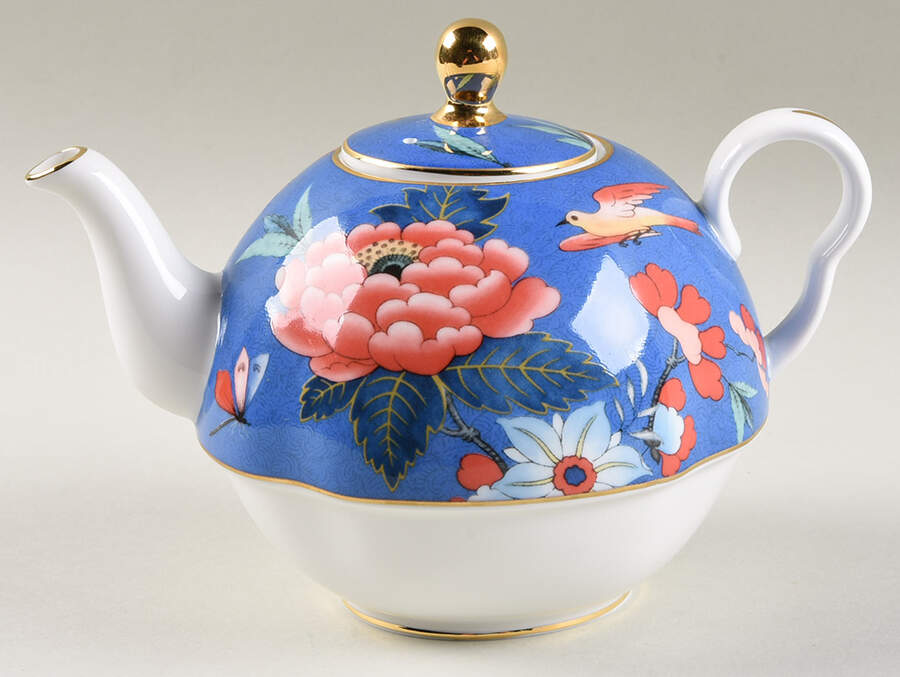 Paeonia Blush Teapot for Individual Teapot & Lid with Cup by Wedgwood-1