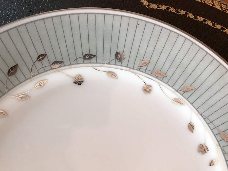 Silver Flowers Dinner Plate by Windsor Collection-1