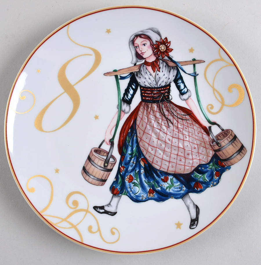 12 Days of Christmas (Scrolls and Stars) Salad/Dessert Plate by Williams-Sonoma-1