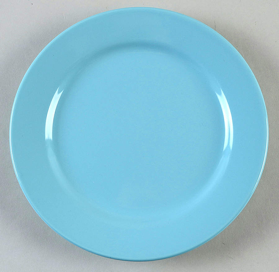Lifestyle Turquoise Salad Plate by Waechtersbach-1