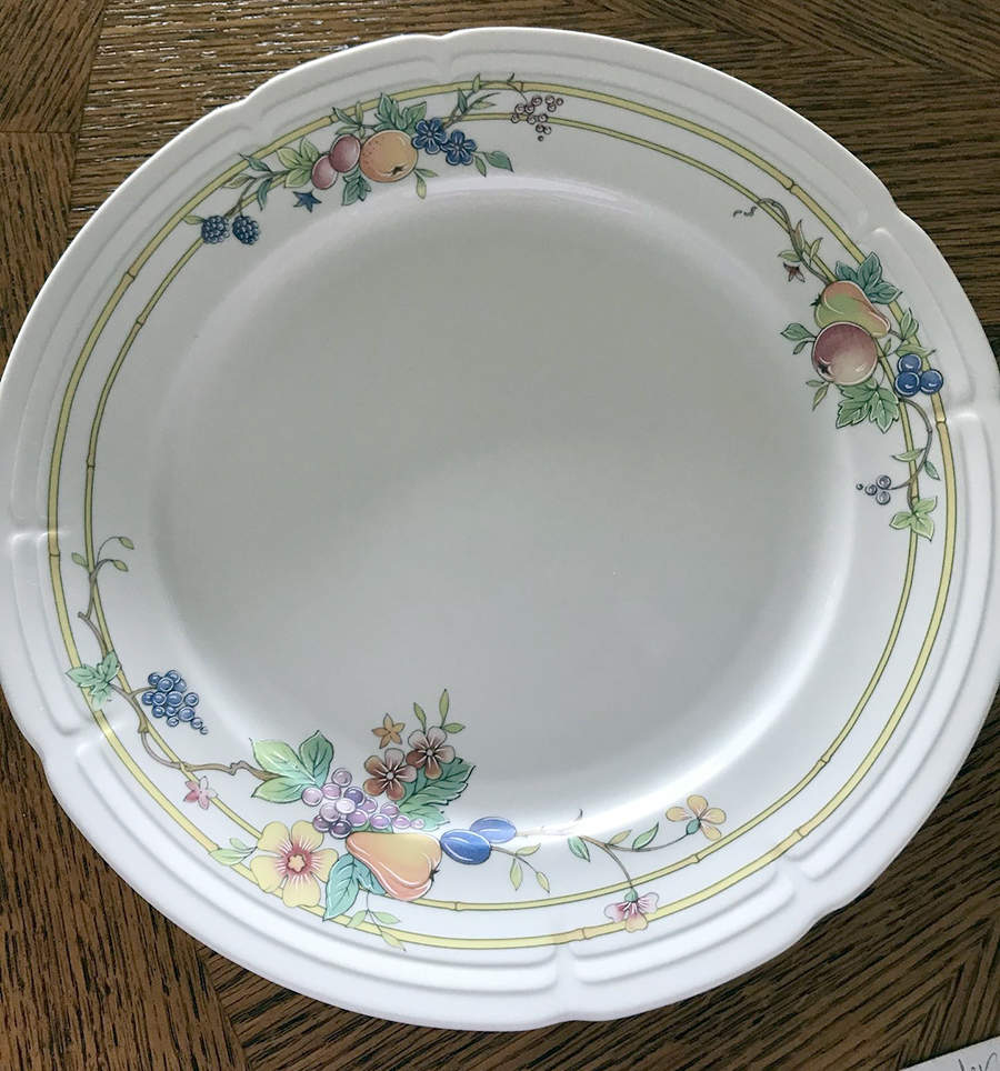 Les Fruites Dinner Plate by Weimar-1